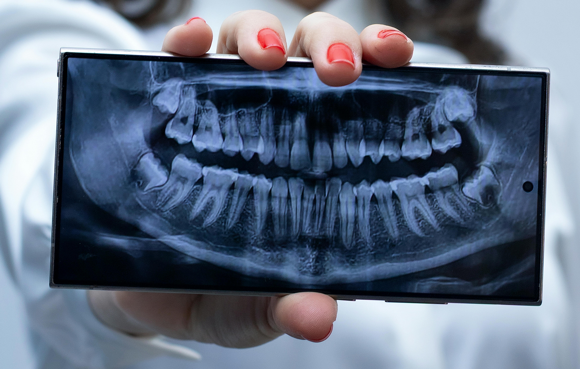 Repair and pain relief dental care